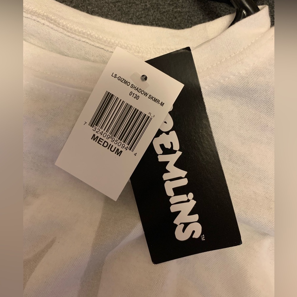 Gremlins Long Sleeve T-shirt - Picture 3 of 3